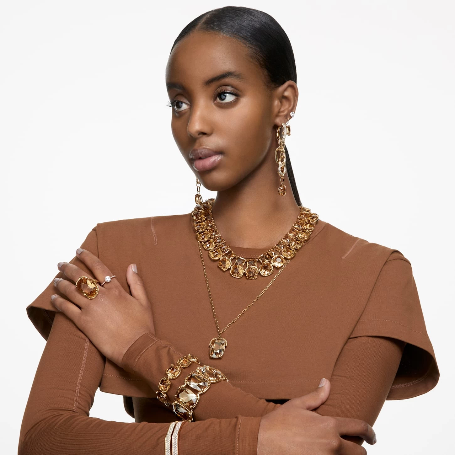 Swarovski Harmonia Bracelet Cushion Cut, Gold Tone, Gold-tone Plated - Image 6