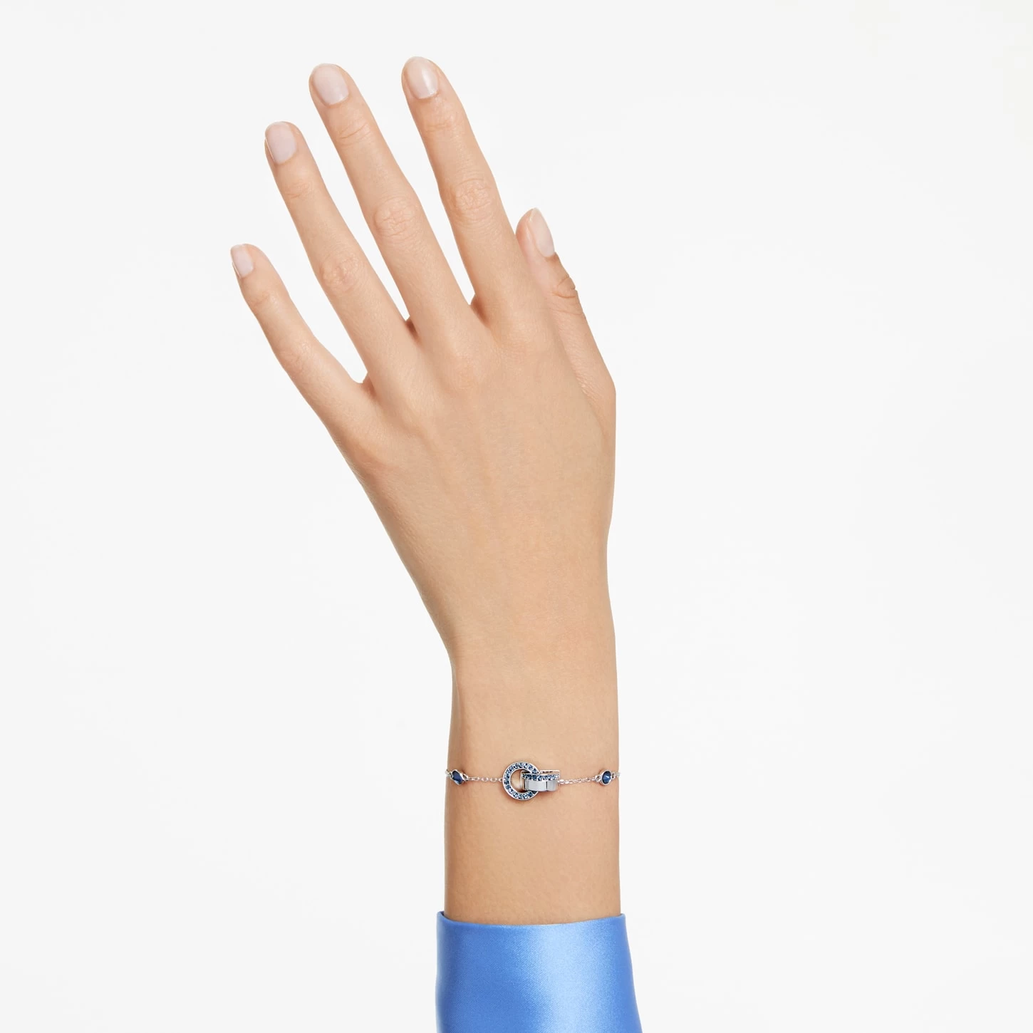 Swarovski Hollow Bracelet Interlocking Loop, Blue, Rhodium Plated