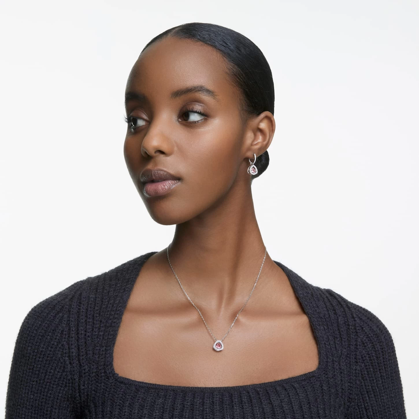 Swarovski Millenia Set Trilliant Cut, Pink, Rhodium Plated